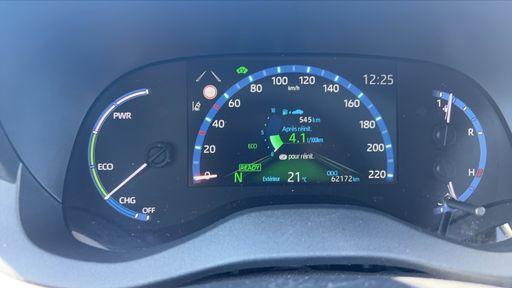 Toyota Yaris Cross 1.5 HSD 116 Hybrid E-CVT - Trail – 2022 – 62172 km – Hybride essence – Boîte Automatique — photo 17