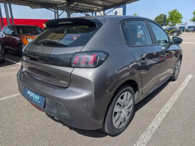 Peugeot 208 puretech 100 s&amp;s bvm6 — photo 2