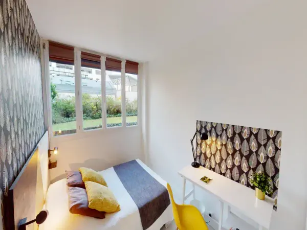 Loue chambre en colocation dans appartement
