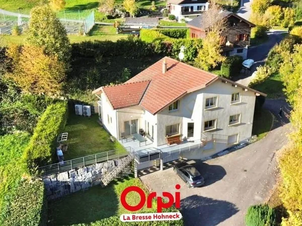 Maison 6 pièces 211 m²