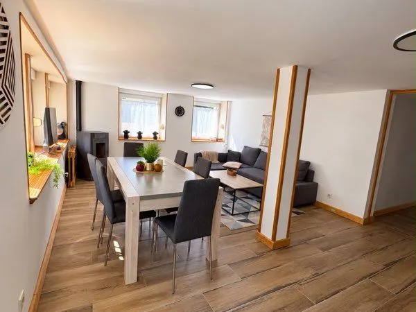 À vendre - appartement T3 de plein pied rénové avec jardin privatif, Les Gras