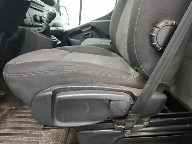 Renault Master cc prop rj3500 paf ar court l2 dci 130 — photo 42