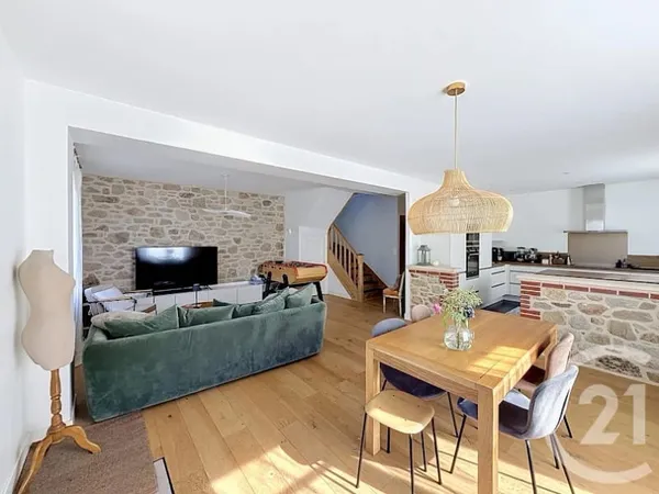 Maison 5 pièces 150 m²