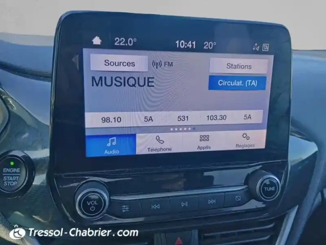 Ford Fiesta 1.0 ecoboost 95 ch s&amp;s bvm6 st-line — photo 11