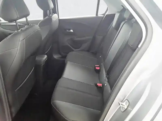 Opel Corsa 1.2 turbo 100 ch bvm6 — photo 12