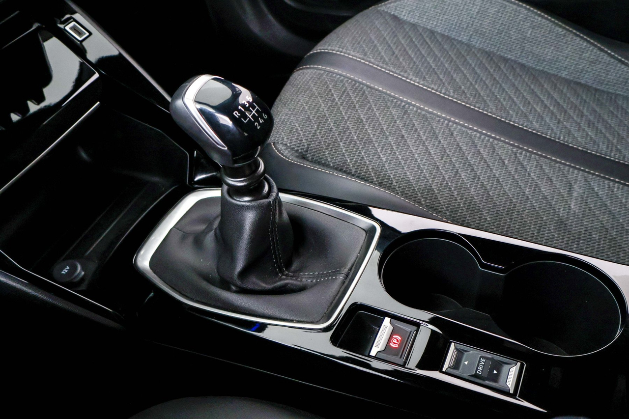 Peugeot 2008 — photo 23