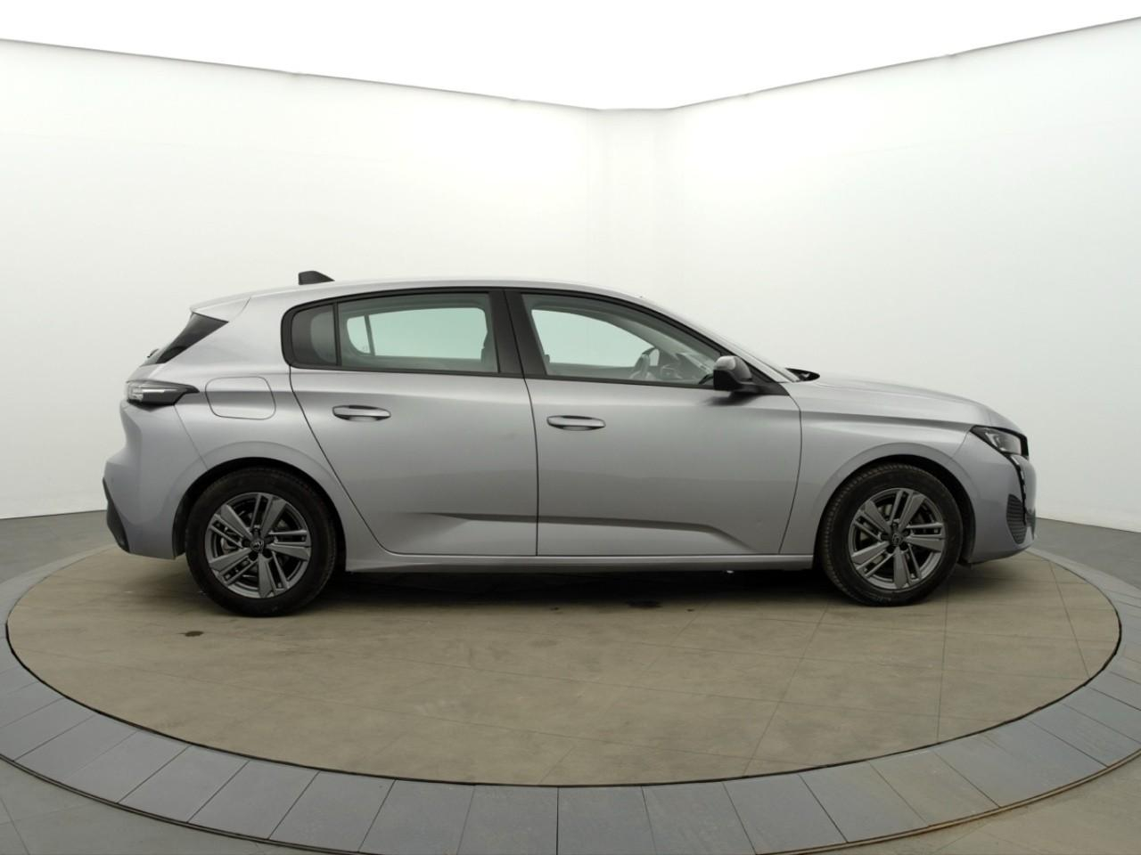 Peugeot 308 puretech 130ch s&s eat8 active pack — photo 6