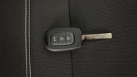 Dacia Sandero 1.0 TCe 90ch Expression — photo 16