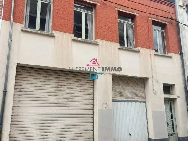Entrepôt 180 m²