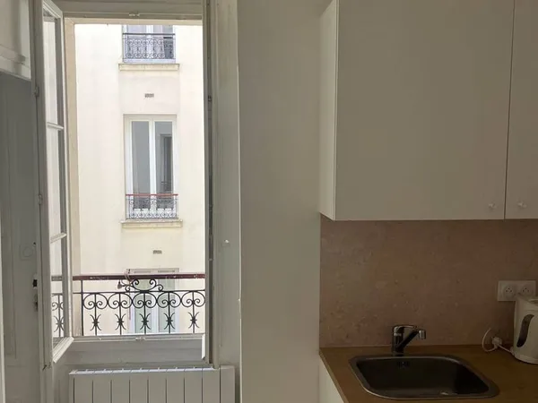 Studio 1 pièce 23 m²