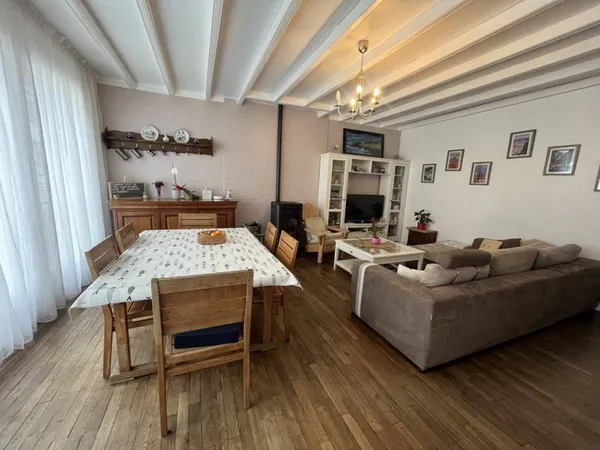 Maison de luxe 7 pièces 184 m²