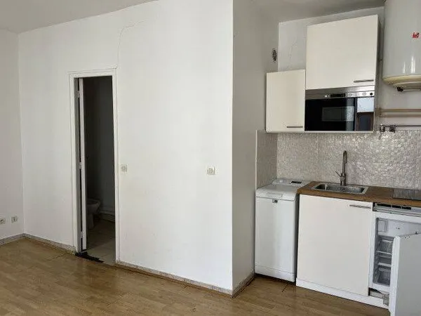 Studio 1 pièce 20 m²