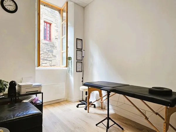 Local professionnel 13m² hyper-centre