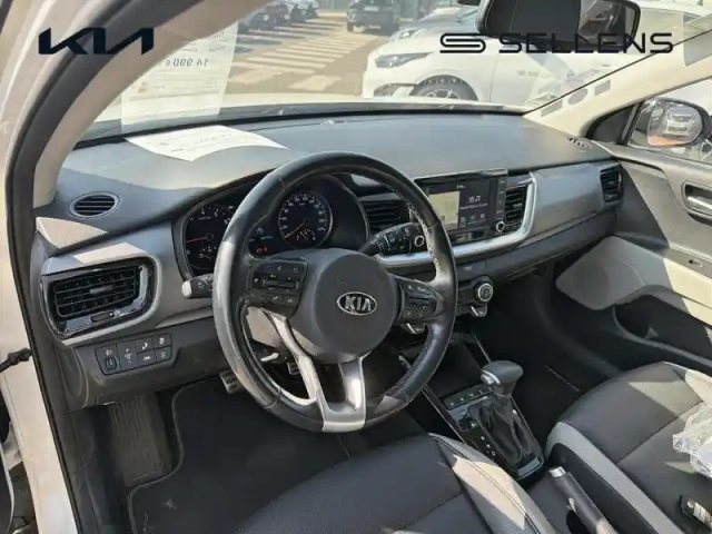 Kia Stonic 1.0 t-gdi 120ch isg premium dct7 euro6d-t — photo 10