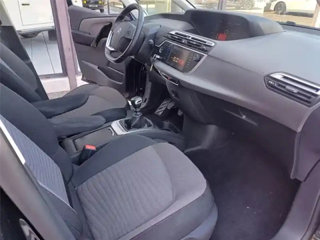 Citroën C4 Picasso puretech 130 s&amp;s bvm6 — photo 54