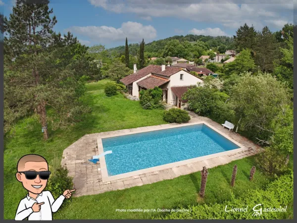 Maison à vendre avec piscine 9 pièces 4 chambres sur la commune de MONTCARET en Dordogne (24)