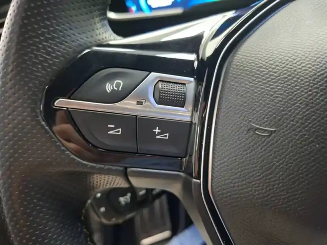 Peugeot 508 hybrid4 360 e-eat8 peugeot sport engineered — photo 35