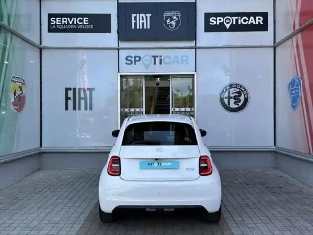 Fiat 500 e 118ch my23 — photo 5