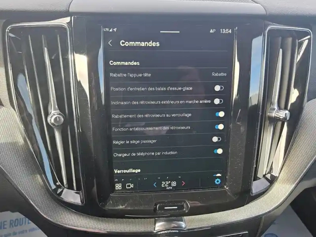 Volvo Xc60 t6 awd hybride rechargeable 253 ch+145 ch geartronic 8 — photo 25