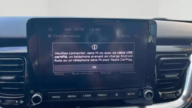 Kia Stonic 1.0 t-gdi 100 ch bvm6 — photo 18