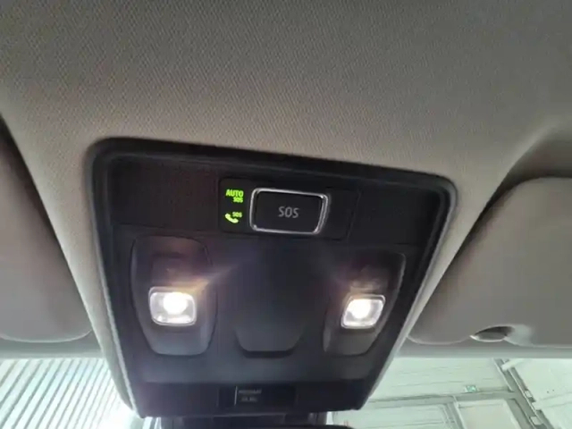 Renault Clio blue dci 85 — photo 118
