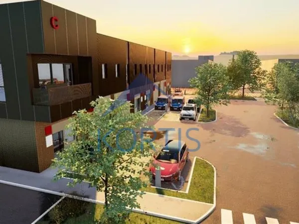 Local industriel 5590 m²