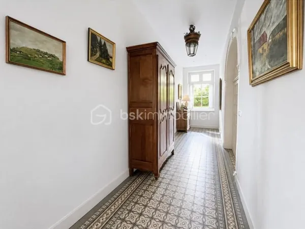 ENSEMBLE IMMOBILIER AVEC RENTABILITÉ LOCATIVE IMMÉDIATE