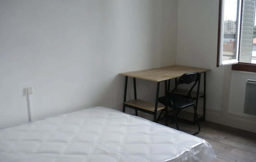 Photo 2