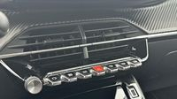 Peugeot 2008 1.5 BlueHDi 130ch S&S Allure Pack EAT8 — photo 15