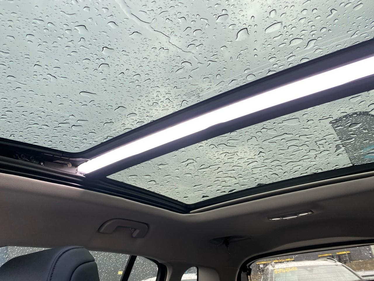 Citroën C5 Aircross puretech 130ch s&s shine eat8 — photo 27