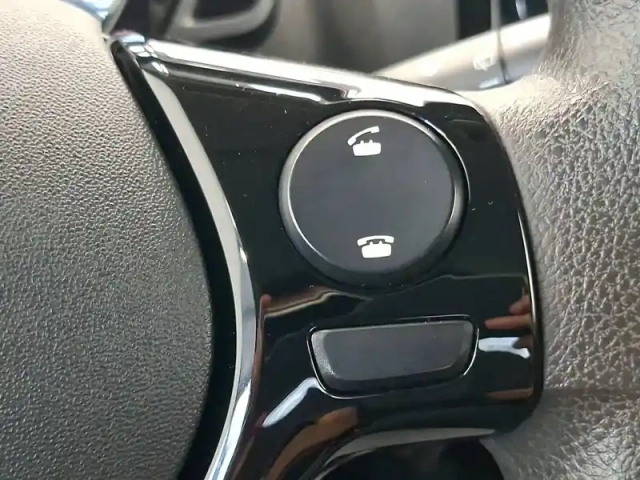 Citroën C1 vti 72 s&amp;s — photo 36