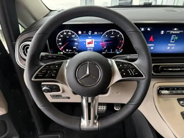 Mercedes Cla marco polo 250d 9g-tronic rwd — photo 42