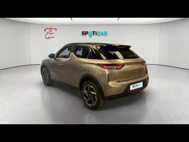 Ds Ds 3 crossback bluehdi 130ch grand chic automatique 7cv — photo 3