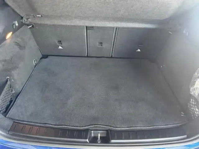 Mercedes Gla 200 d amg line — photo 31