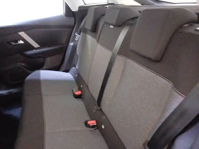 Citroën C4 hybride 100 e-dcs6 — photo 12