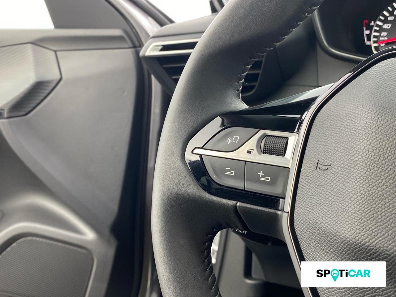 Peugeot 2008 puretech 100 s&s bvm6 style — photo 18