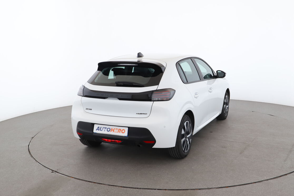 Peugeot 208 1.2 Hybrid Style e-DCS6 — photo 5