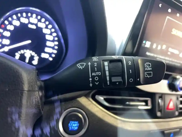 Hyundai I30 sw 1.0 t-gdi 120 ibvm6 hybrid 48v — photo 13