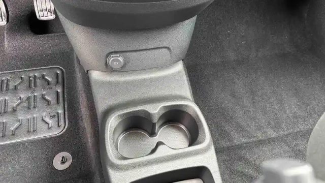 Opel Combo life taille m bluehdi 130 ch s&amp;s eat8 — photo 69
