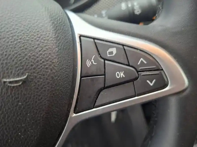 Dacia Sandero tce 90 - 22 — photo 14