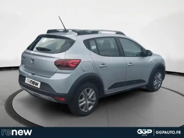 Dacia Sandero 1.0 tce 90ch stepway confort -22 — photo 5
