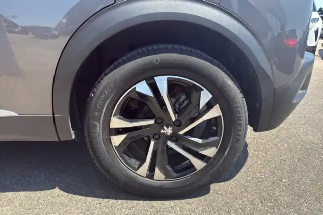 Peugeot 2008 puretech 130 s&amp;s eat8 — photo 41
