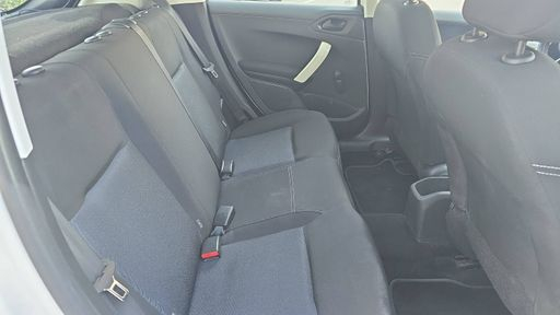 Peugeot 208 1.2 PureTech 68 - Like – 2018 – 128156 km – Essence – Boîte Manuelle — photo 17