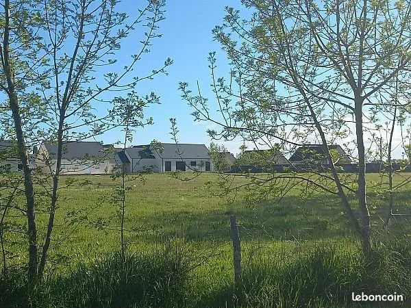Terrain 305 m² Druye