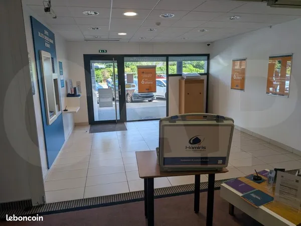Bureaux 182 m²