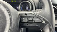 Toyota Yaris 116h Design 5p MY22 — photo 24