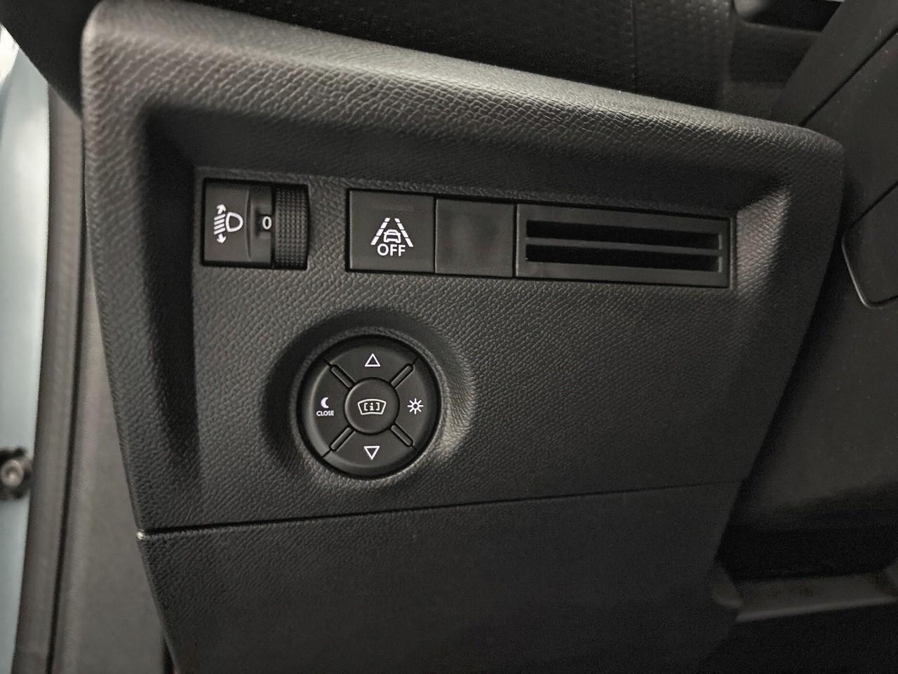 Citroën C4 puretech 130 s&s eat8 shine pack — photo 27