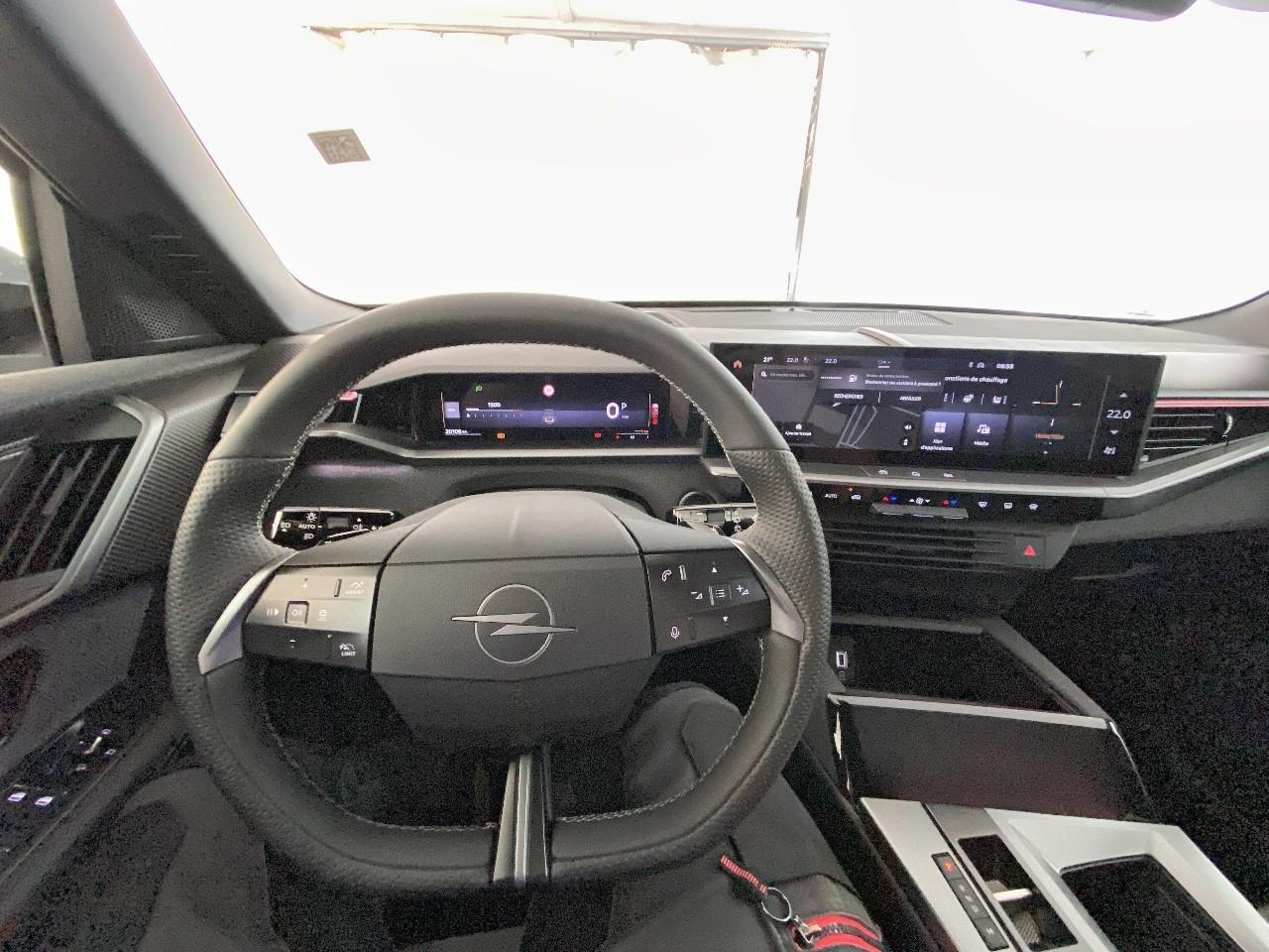 Opel Grandland 1.2 turbo hybrid 145 ch e-dct6 gs — photo 12
