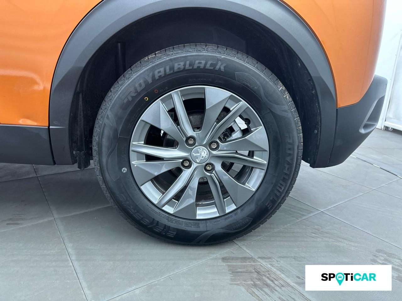 Peugeot 2008 1.2 puretech 130ch s&s style eat8 — photo 11