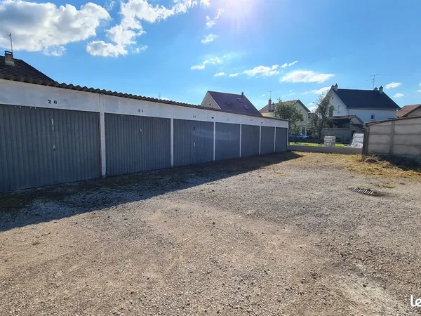 Location garage Mandeure